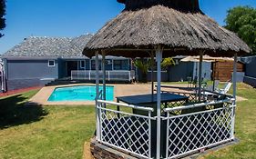 Sitir Guest Villa 20 Johan Meyer St, Linmeyer, Johannesburg